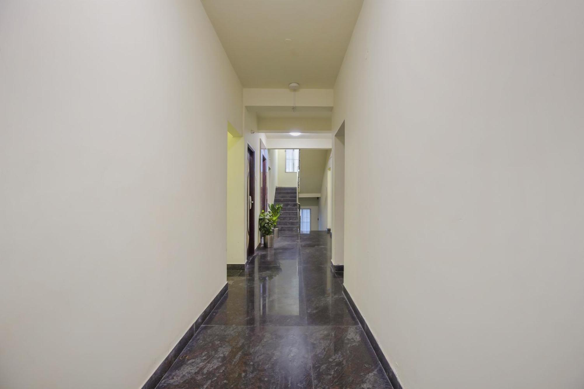 Super Hotel O Kelambakkam Kelambākkam Esterno foto